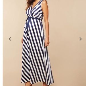 Jessica Simpson maternity maxi dress